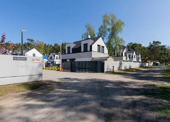 Sunny By Renters Apartment