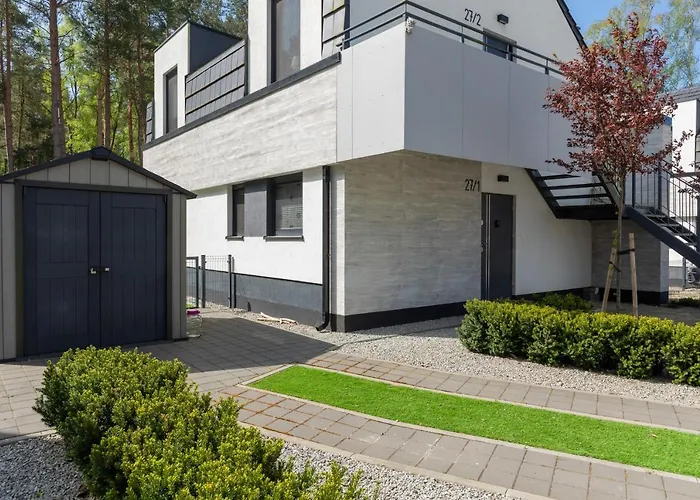 Sunny By Renters * Lukecin