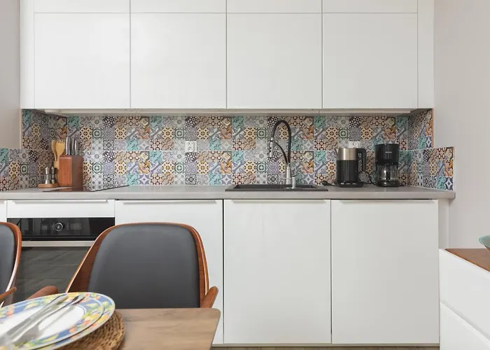 Apartment Sunny By Renters