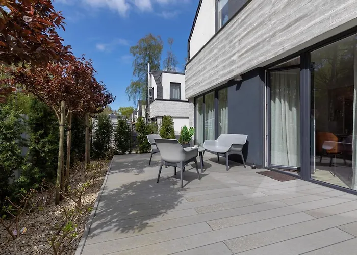 Sunny By Renters Apartment *